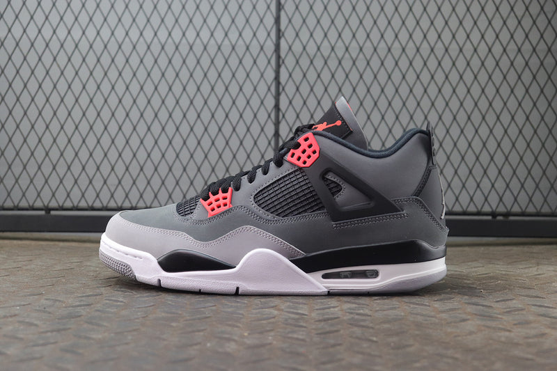 Air Jordan 4 Retro “Infrared”