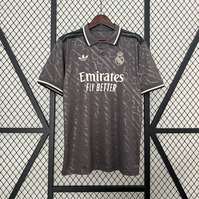 Camisa Retro Real Madrid 14-15 Versão Torcedor