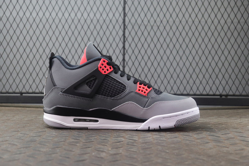 Air Jordan 4 Retro “Infrared”