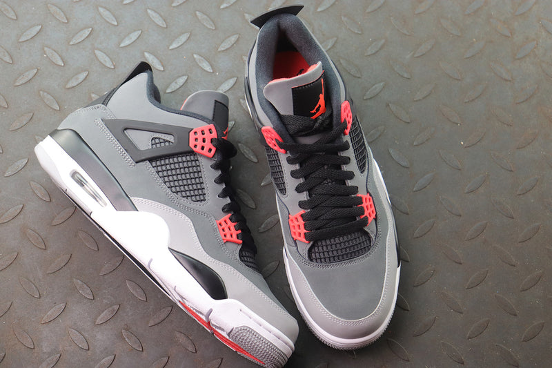 Air Jordan 4 Retro “Infrared”